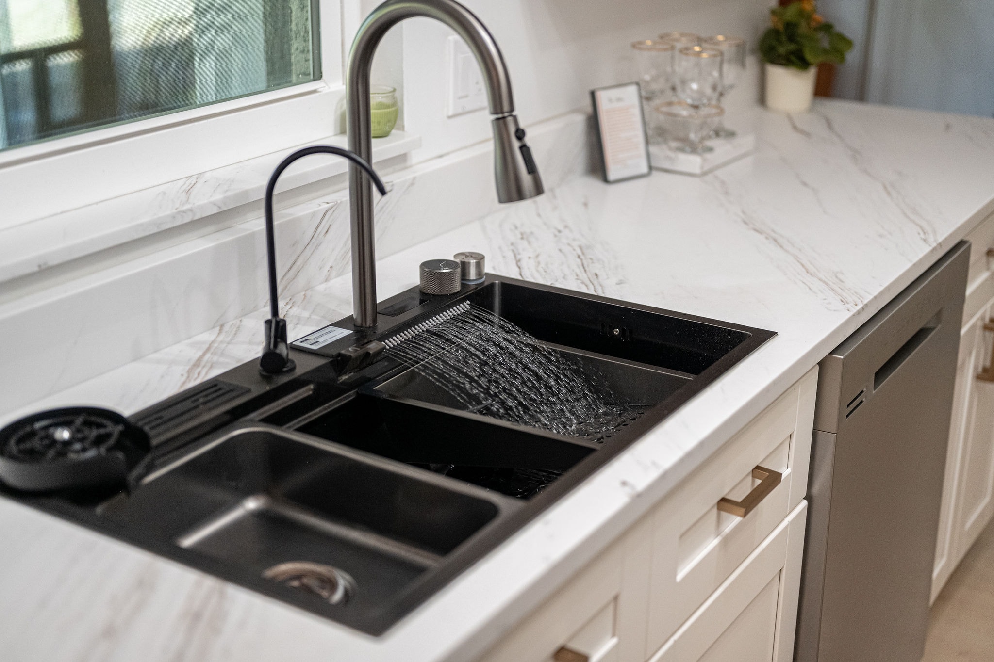Kitchen — Sink Detail